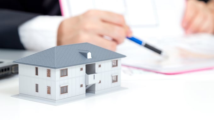 多忙な医師の資産形成――「不動産投資」が有効な理由