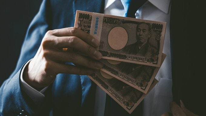 不動産投資「節税になる」は本当か？年収別「還付・圧縮できる税金」の額