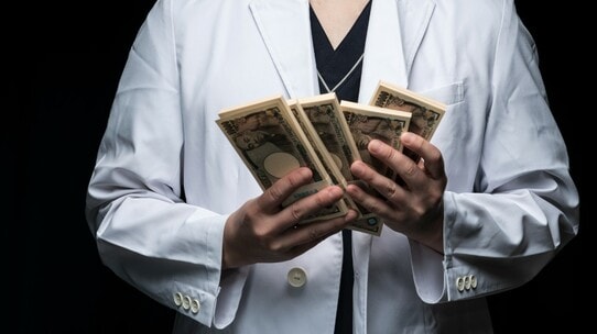 私、失敗しないので…「不動産投資で成功している医師」に共通する物件の選び方【FPが解説】