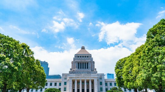 アベノミクスで予想されるインフレ 個人としての対策とは?