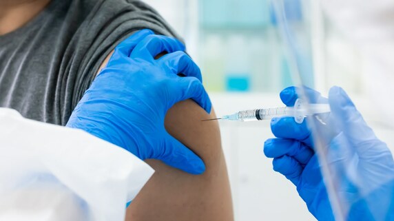 米国のコロナワクチン「110万人以上が3回目接種済」…早すぎる裏事情