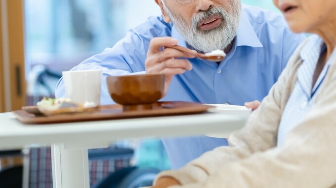 尊厳死を認めている医師は全国で1200人…「終活」の情報