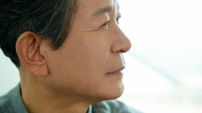 人生、思った通りにはいかないものですね…年金月12万円・貯金1,300万円・68歳元会社員、年金繰下げで「月5万円」の増額を狙うも、静かに撤回したワケ