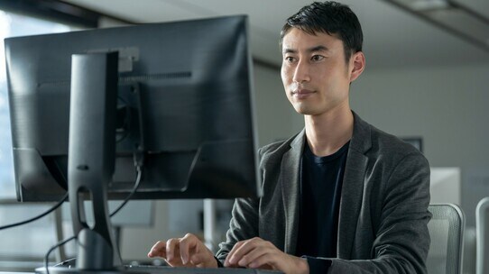 生成AIの利用目的「情報収集」が40.6%でトップ。…2番目に多かった答えは?【経営者・管理職へのアンケート調査】