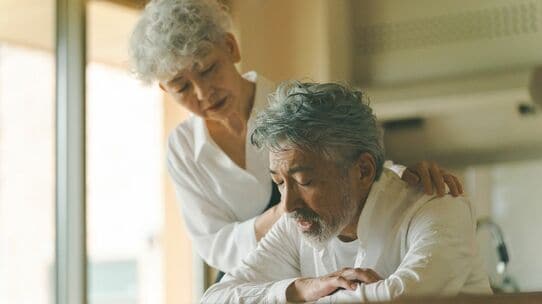 「そりゃないだろう…」社宅暮らし40年、金融資産2億円を築いた70代夫婦の誤算。〈入居金9,000万円の高級老人ホーム〉へ入所も、6年後に夫婦揃ってやつれたワケ【FPが解説】