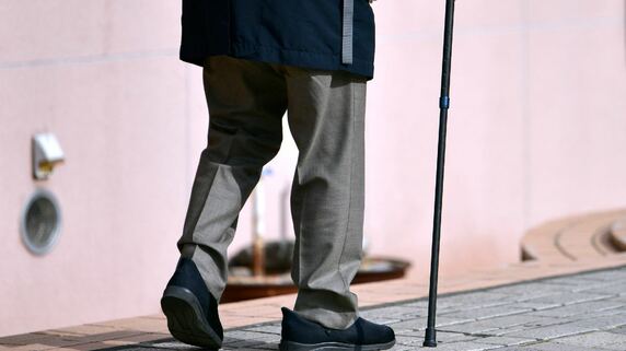 「結局、自分のためだけなんだね」長男の一言に言葉を失う。〈資産7,500万円〉の79歳男性…家族に背を向け続けた末、向き合った孤独