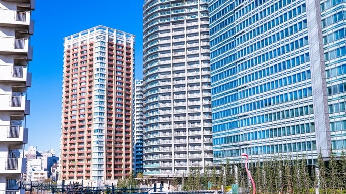 老朽化と廃墟化が進み…都心「分譲マンション」の恐ろしい末路