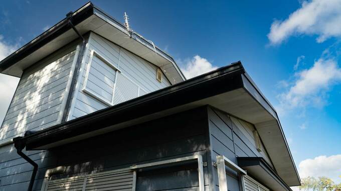 「売る気はない！」実家の売却を巡り兄弟が絶縁。〈相続後5年、固定資産税を払い続ける〉52歳次男の嘆き