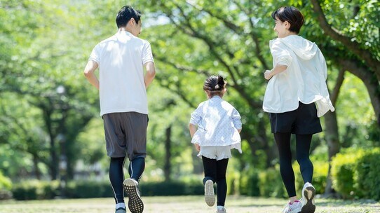 頑張りすぎは逆効果!健康に良い「理想の運動量」を不整脈専門医が解説