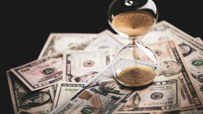 給料足りないのか？サラリーマンが「不動産投資」を始めるナゾ