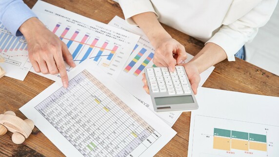 「生命保険」選択のワナ…「なんとなく見当をつけて」「代理店が出した額だから」「払える掛け金から逆算」がNGな理由【FPが解説】