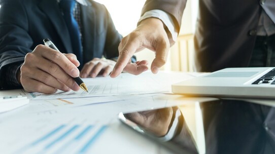 会社の売却・・・「株式の流動性」「会社の支配権」の重要性