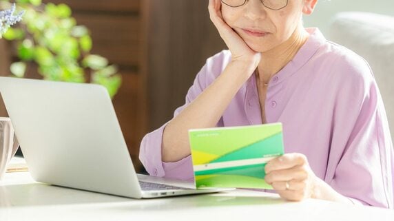 「俺に任せておけ」〈貯蓄4,800万円〉65歳夫の自信満々な宣言。だがセカンドライフは暗転し…3年後、通帳を見た妻が凍りついた理由