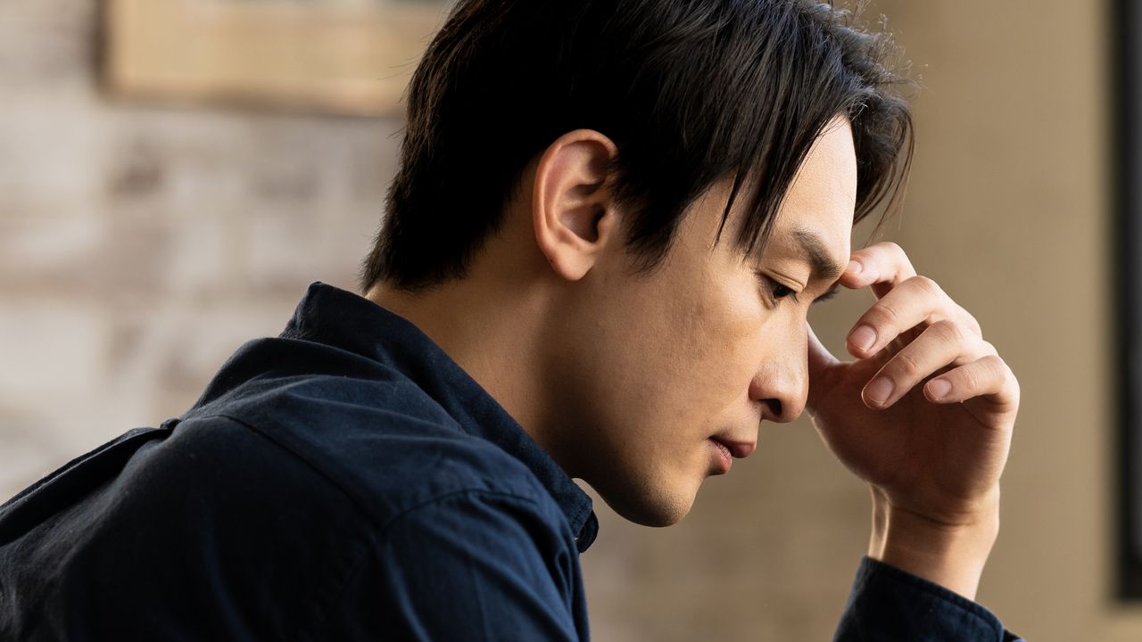 お盆帰省で凍り付きました…45歳長男が絶句。〈年金15万円・73歳元教師母〉の通帳から「800万円消滅」のまさかの真相