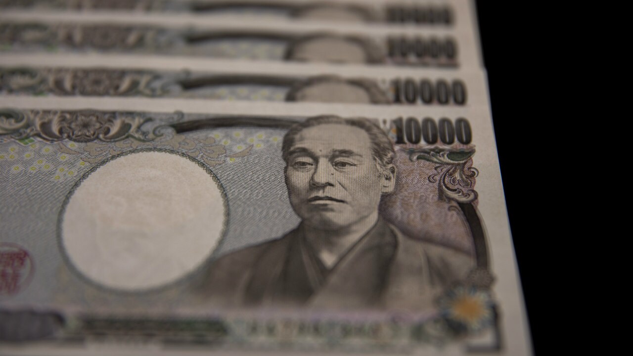 「大金あった」父の保険金で、実家暮らし長男が目論んだ結末