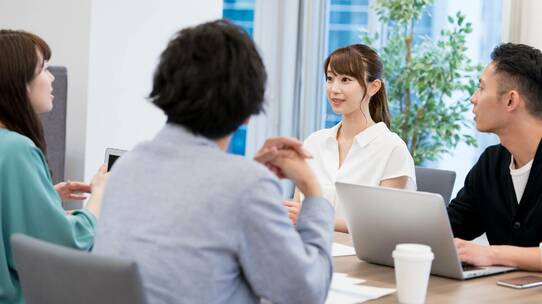 最強のビジネススキル「質問力」を無理なく身につける方法は?
