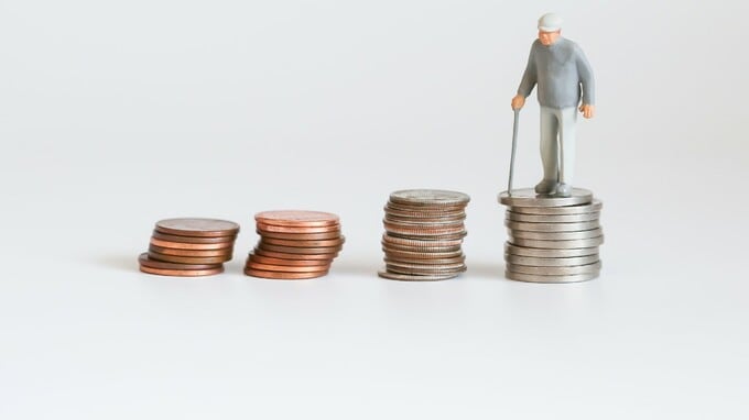 老後のお金「不安を感じる人」「不安を感じない人」は何が違うのか… FPが教える「資産の見通し」の考え方
