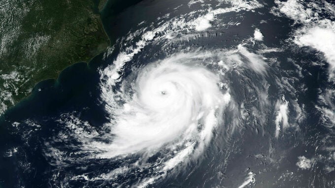 台風被害の「責任」は誰にあるのか？賃貸物件の窓が割れたら…