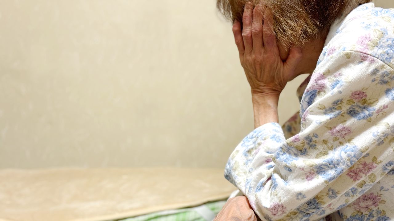 リースバックを選んだばっかりに…「年金月5万円の75歳女性」老後資金1,200万円を確保したはずが、悔恨の念に駆られる理由