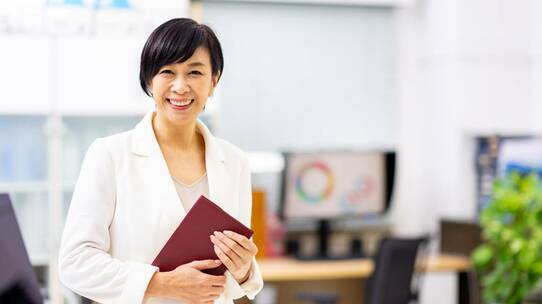 世界「女性管理職比率」ランキング…先進国で圧倒的最下位、日本の「衝撃の世界順位」