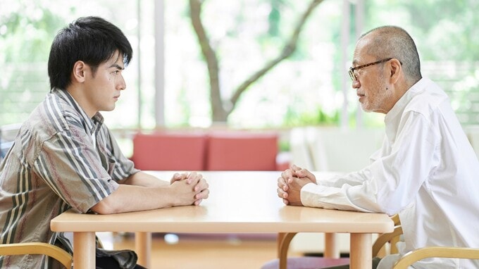 出世・昇給・貯金を阻むのは、あなたの“親”だった？――親子関係に潜む〈嫉妬〉という名の落とし穴