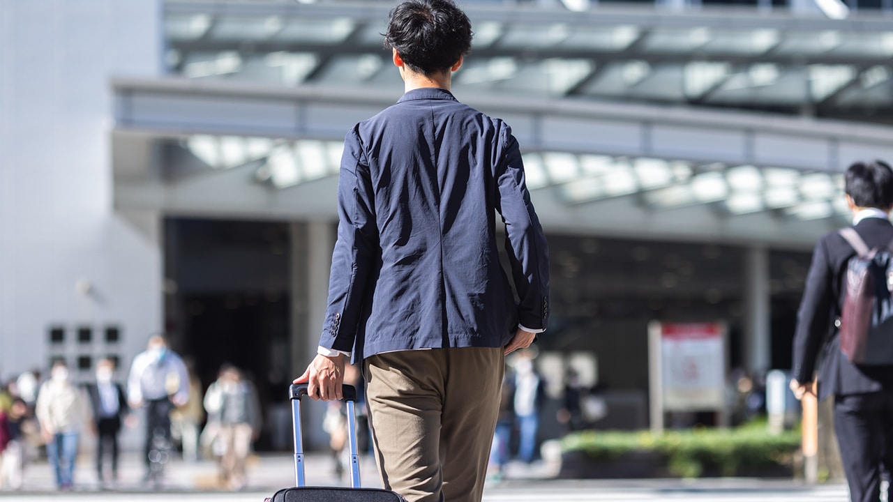 もう出ていって…〈実家に1円も入れない〉24歳息子に54歳母が「退去通告」をしたワケ。決定打となった「親なんだから当たり前だろ」の一言