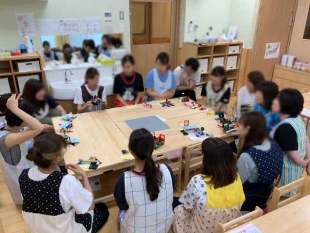LEGO®SERIOUS PLAY®を行う様子②
