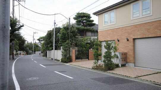 空き家が増加中。高級住宅街「田園調布」の住民が、自らの首を絞めることとなった“建築協定”とは?