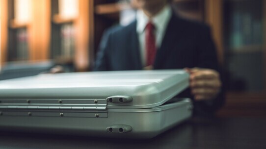 潰れる会社、潰れない会社の決定的差…「創業前の融資額」
