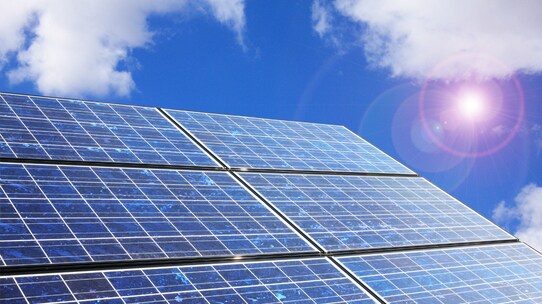遺産の中に「太陽光発電設備」…相続税評価はどうなる?【税理士が解説】