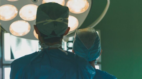 起きてはいけない「医療事故」はなぜ多発するのか?…原子力や航空のシステムと比較