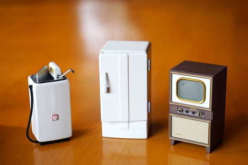 高度成長期の三種の神器は国民に分かりやすい生活向上のための目標だった。