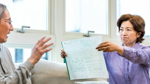 「あなたが間違っている」つい相手を責めがちだが…離婚において“善悪論争”は「時間のムダ」なワケ