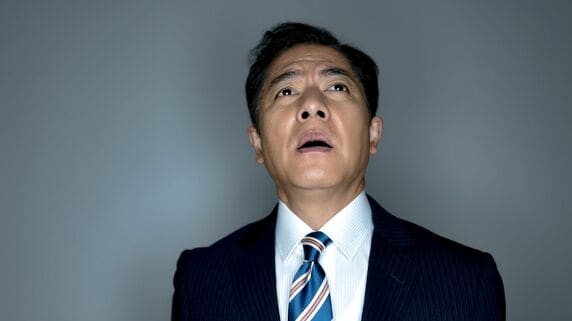 なんなんだ、これは…〈年収800万円〉〈小遣い月5万円〉家族のため懸命に働いてきた53歳会社員が突如崖っぷちに。ある日、妻が静かに告げた「まさかの真実」に放心