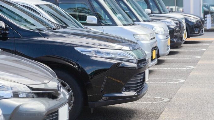 駐車場投資は儲かる？始め方やメリット・デメリットを解説