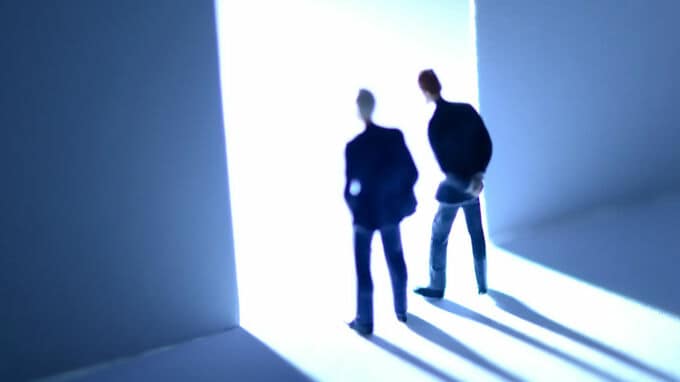 セミナー終了後に出口を…「不動産投資営業」の恐ろしい実態