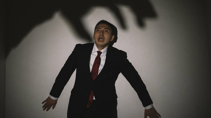 ビジネスパーソンの間で話題　「逃げるべき場面で“凍りつく”ワケ」を医学的に説明した理論