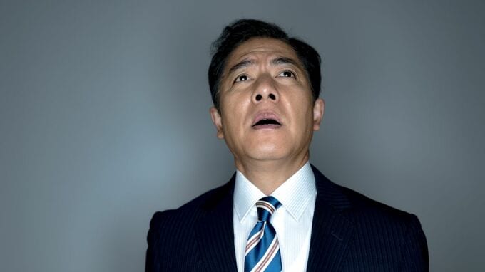 なんなんだ、これは…〈年収800万円〉〈小遣い月5万円〉家族のため懸命に働いてきた53歳会社員が突如崖っぷちに。ある日、妻が静かに告げた「まさかの真実」に放心