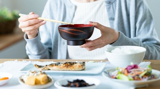 高齢者は楽しく好きなものを「もりもり食べる」のが正解の理由