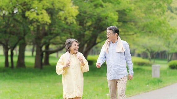 高齢者が「生きがい」を感じるのはどんなとき？81歳の現役医師がすすめる「老後の過ごし方」