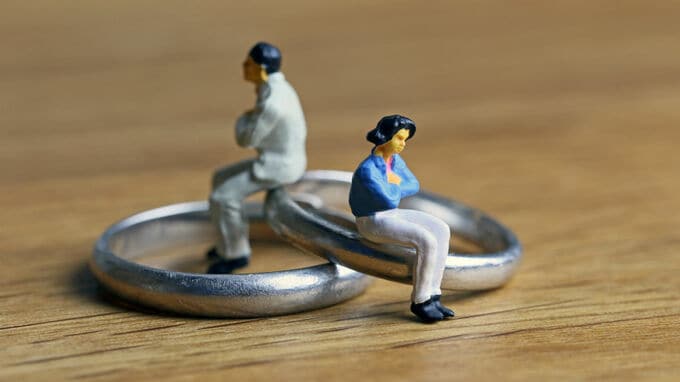 離婚が決まるまでの生活費･･･相手に請求できるのか？