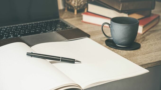 旧ジャニーズ事務所が｢SMAPの元メンバーを起用しないようにテレビ局に圧力をかけたことにより、独占禁止法に違反した｣旨のマスコミ報道における、誤情報の構造／中国系マネーロンダリングネットワークに対する米国 Financial Crimes Enforcement Networkの分析報告書と勧告書について