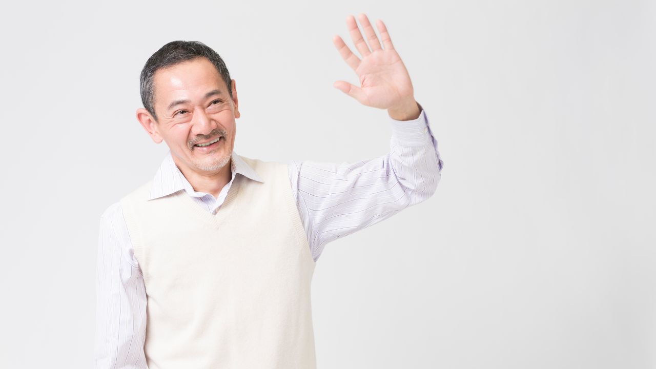 「スーパー？　僕も一緒に行くよ」買い物から美容院まで完全同行の60歳定年夫に、57歳妻が悲鳴……仲良し夫婦が結婚以来、最大の危機を迎えた理由