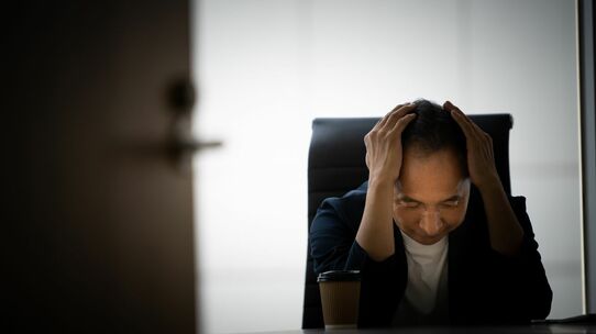 銀行から融資された2000万円がみるみる溶けていく…コロナ禍で「口座残高10数万円」となった建設会社。窮地を救った「まさかの手段」