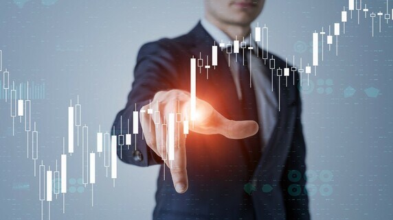 昨年の“半導体関連株大フィーバー”時も「深追いは禁物」と警鐘…株式投資における「ジャッジメンタル・アプローチ」の有効性【経済評論家が解説】