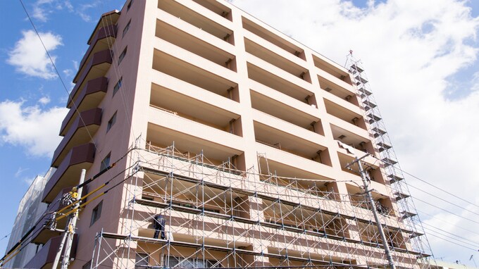 マンションの耐震改修で安全性を確保した「避難通路」