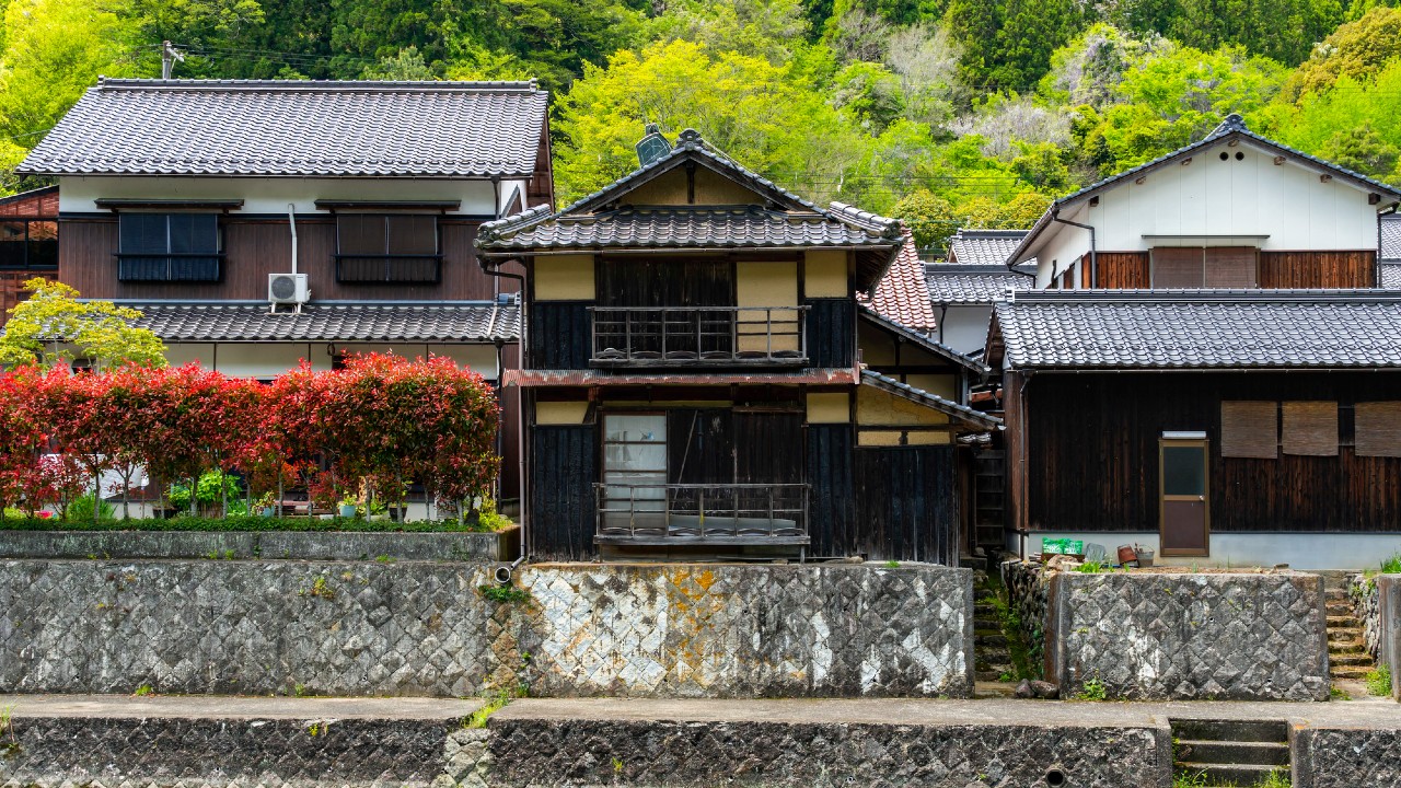 なぜ日本人は「新しい建物」が好きなのか…新築信仰が生まれた背景を探る