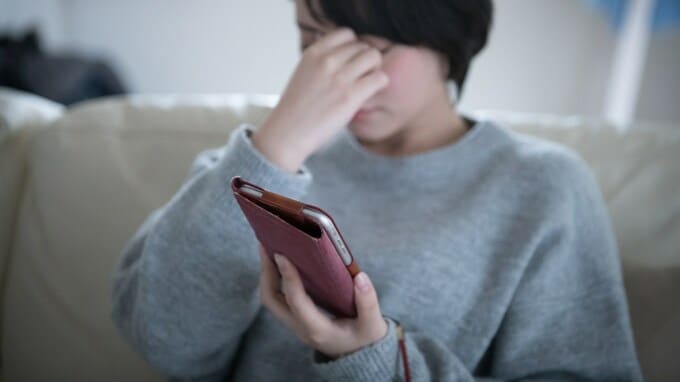 「スマホ老眼も治せますか？」…多焦点眼内レンズ手術のQ&amp;A【眼科医が回答】