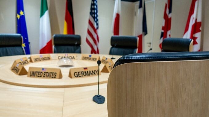 アメリカは30年以内に「世界の支配者」ではなくなるが、結局「アメリカの後釜にすわる国」は“ない”【ジャック・アタリ氏】