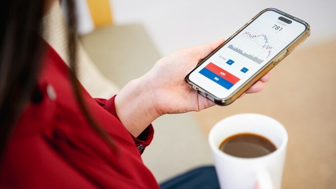 「1万円だけでもいいから…」若者の投資デビュー、経済評論家が〈投資信託の少額購入〉を提案する納得の理由